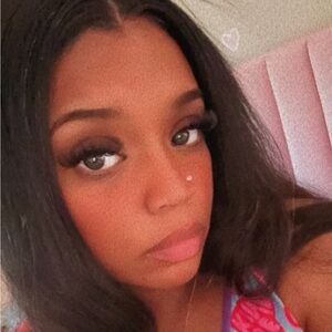 Meet your Posher, Charisse